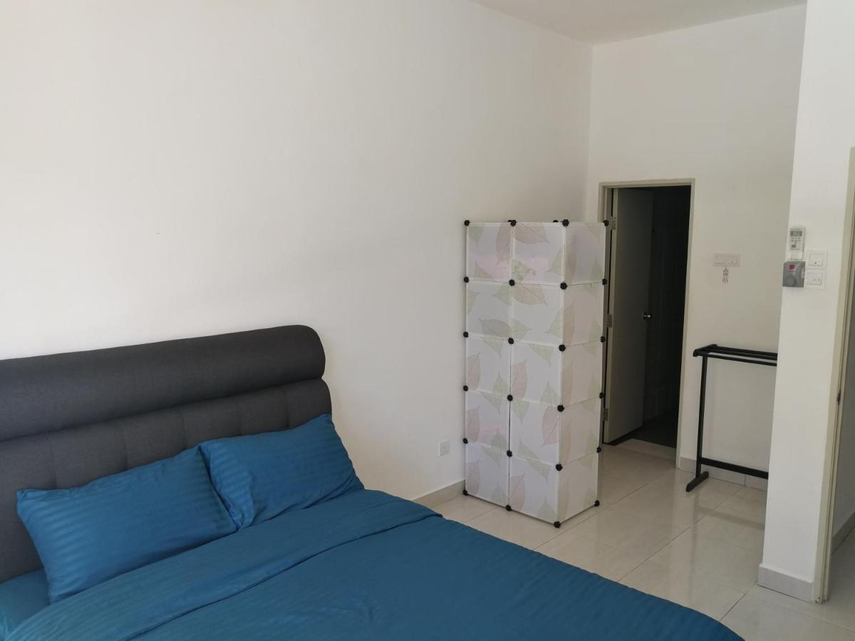 Bsp21 Apartment Jenjarum Luaran gambar