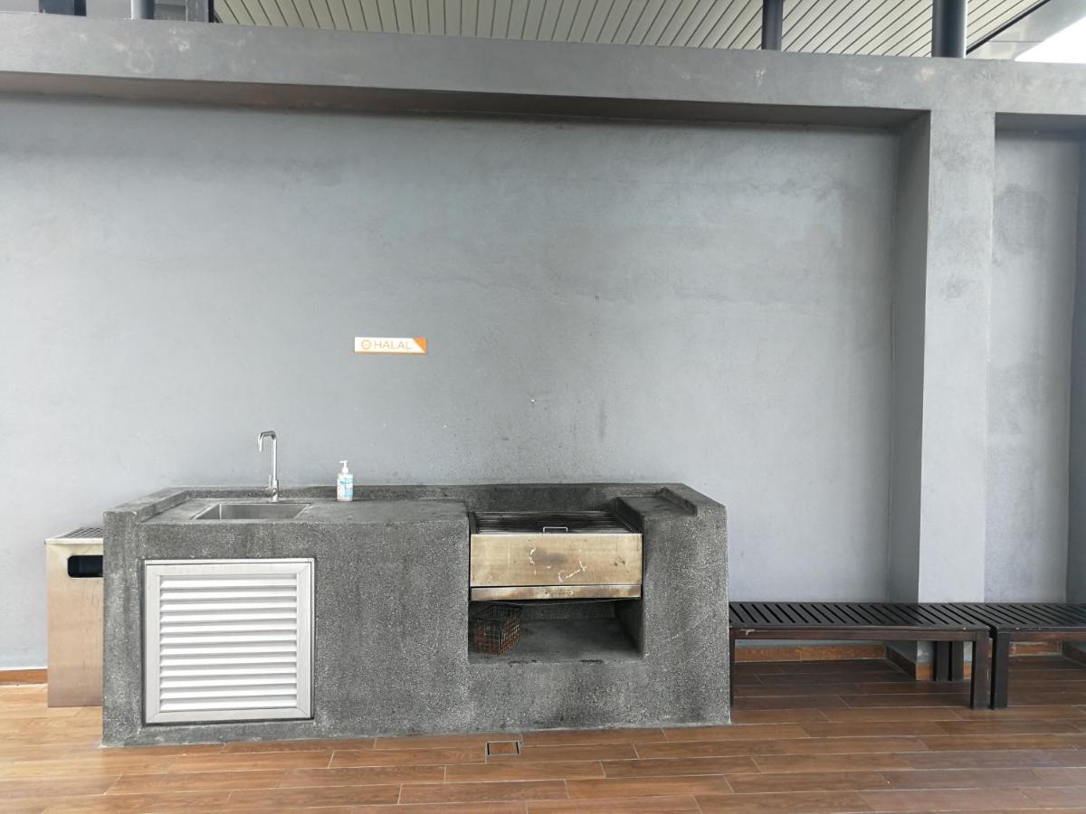 Bsp21 Apartment Jenjarum Luaran gambar