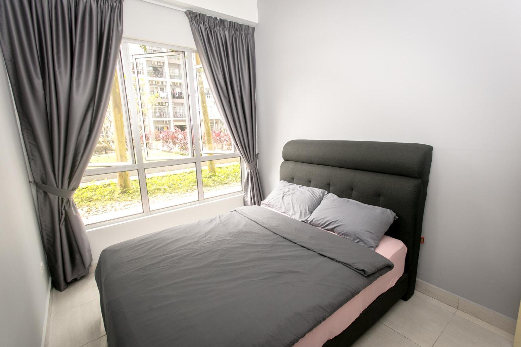 Bsp21 Apartment Jenjarum Luaran gambar