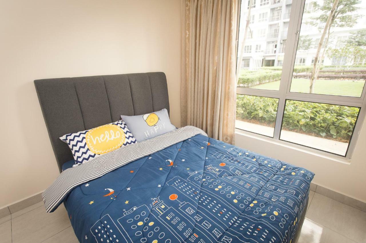 Bsp21 Apartment Jenjarum Luaran gambar