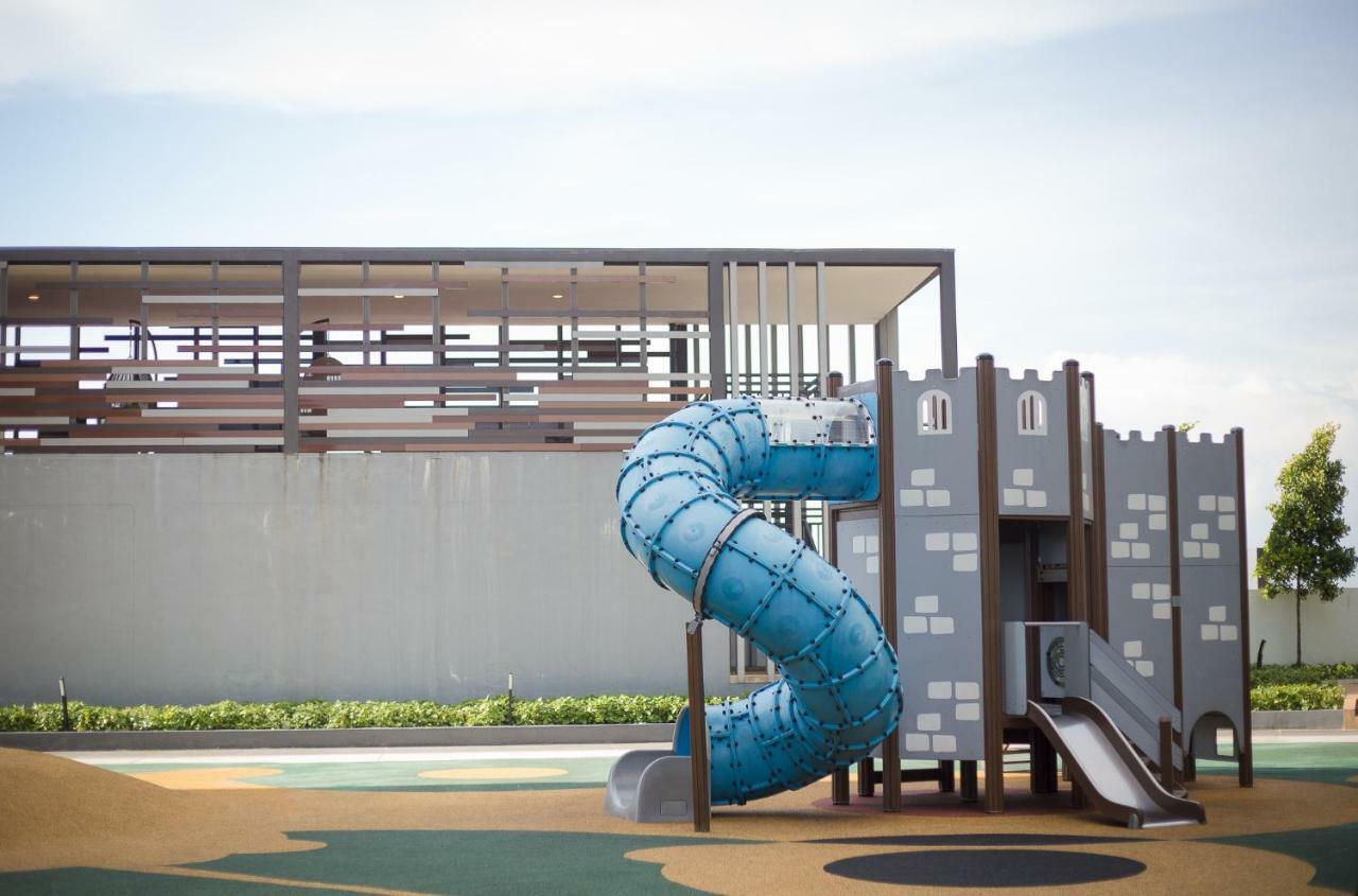 Bsp21 Apartment Jenjarum Luaran gambar